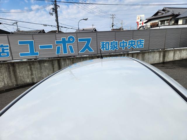 フィットハイブリッド Ｌ　ホンダセンシング　１オーナー・禁煙車／純正ナビＴＶ／Ｂｌｕｅｔｏｏｔｈ／Ｂカメラ／ＥＴＣ／コンビシート／タイヤ４本新品交換渡し／スマートキー＆Ｐスタート／車両取説・ナビ取説・スペアキー有（17枚目）