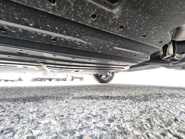 フィットハイブリッド Ｌ　ホンダセンシング　１オーナー・禁煙車／純正ナビＴＶ／Ｂｌｕｅｔｏｏｔｈ／Ｂカメラ／ＥＴＣ／コンビシート／タイヤ４本新品交換渡し／スマートキー＆Ｐスタート／車両取説・ナビ取説・スペアキー有（23枚目）