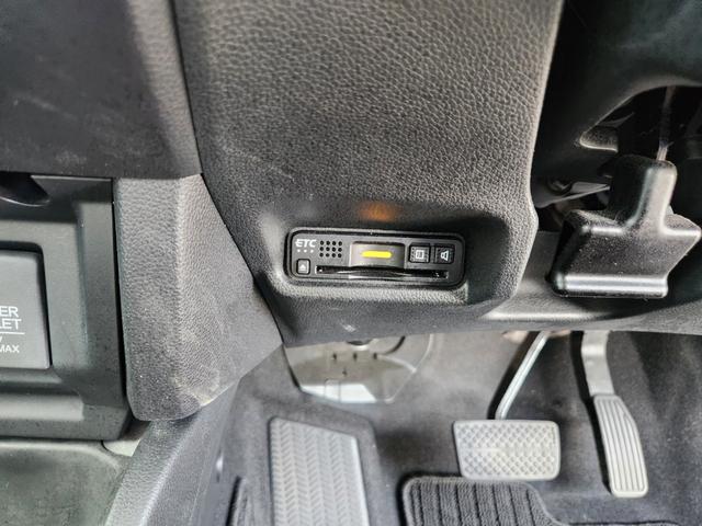 フィットハイブリッド Ｌ　ホンダセンシング　１オーナー・禁煙車／純正ナビＴＶ／Ｂｌｕｅｔｏｏｔｈ／Ｂカメラ／ＥＴＣ／コンビシート／タイヤ４本新品交換渡し／スマートキー＆Ｐスタート／車両取説・ナビ取説・スペアキー有（31枚目）