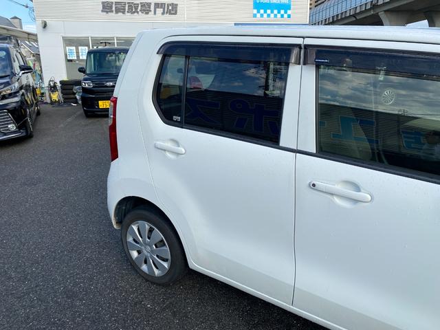 ワゴンＲ ＦＸ　アイドリングストップ／ＥＴＣ／オートエアコン／シートヒーター付き／キーレス／純正アルミ１４インチ／電格ミラー（17枚目）