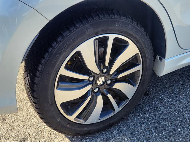 スイフト RSt セーフティパッケージ/全方位カメラ/純正ナビTV/Bluetooth/ドラレコ/ETC/パドルシフト/レーンキープアシスト/LEDヘッドライト/車両取説・ナビ取説・スペアキー有/オールシーズンタイヤ(35枚目)