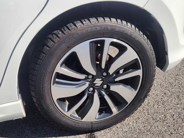 スイフト RSt セーフティパッケージ/全方位カメラ/純正ナビTV/Bluetooth/ドラレコ/ETC/パドルシフト/レーンキープアシスト/LEDヘッドライト/車両取説・ナビ取説・スペアキー有/オールシーズンタイヤ(37枚目)