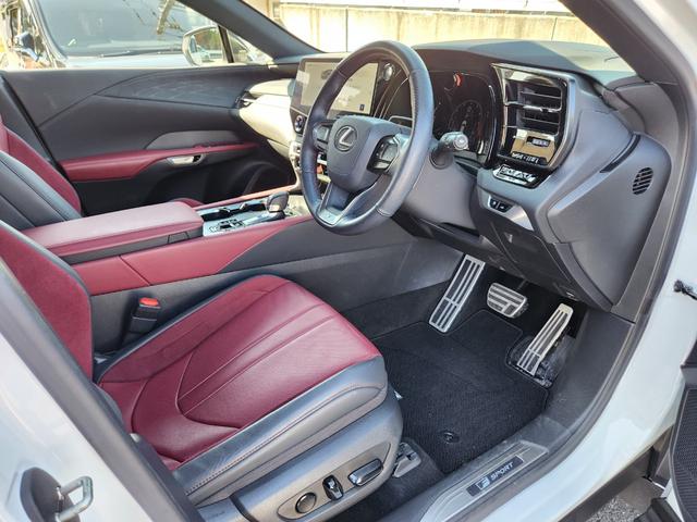 RX RX350 Fスポーツ パノラマルーフ/オレンジキャリパー/純正ナビTV/パノラミックビュー/Bluetooth/ドラレコ/ETC/パドルシフト/Pバックドア/BSM/ベンチレーション/セーフティセンス(44枚目)