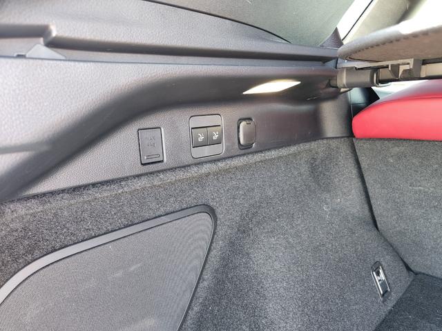 RX RX350 Fスポーツ パノラマルーフ/オレンジキャリパー/純正ナビTV/パノラミックビュー/Bluetooth/ドラレコ/ETC/パドルシフト/Pバックドア/BSM/ベンチレーション/セーフティセンス(61枚目)