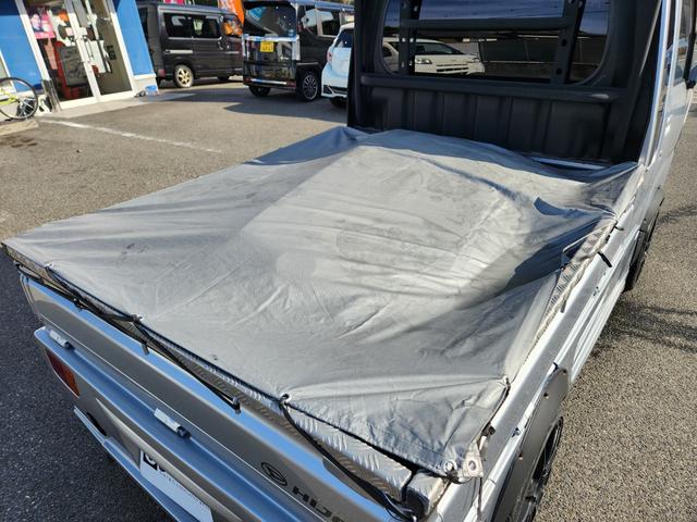 ハイゼットトラック ジャンボ　普通車・小型貨物構造変更済み／社外フルエアロ／社外アルミ／社外マフラー／社外鳥居／純正パーツ有り／車検Ｒ８年１０月（12枚目）