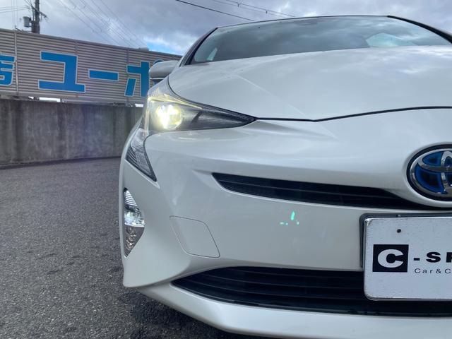 プリウス Ｓツーリングセレクション　純正ＤＯＰナビ、フルセグＴＶ／シートヒーター／ステリモ／純正アルミ１７インチ／ＥＴＣ、ドラレコ付き／Ｂｌｕｅｔｏｏｈ／Ｂカメラ／タイヤ４本交換渡し／取扱説明書、ナビ取説、スペアキー有（26枚目）