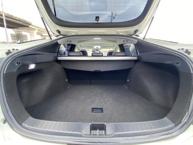 プリウス Ｓツーリングセレクション　純正ＤＯＰナビ、フルセグＴＶ／シートヒーター／ステリモ／純正アルミ１７インチ／ＥＴＣ、ドラレコ付き／Ｂｌｕｅｔｏｏｈ／Ｂカメラ／タイヤ４本交換渡し／取扱説明書、ナビ取説、スペアキー有（59枚目）