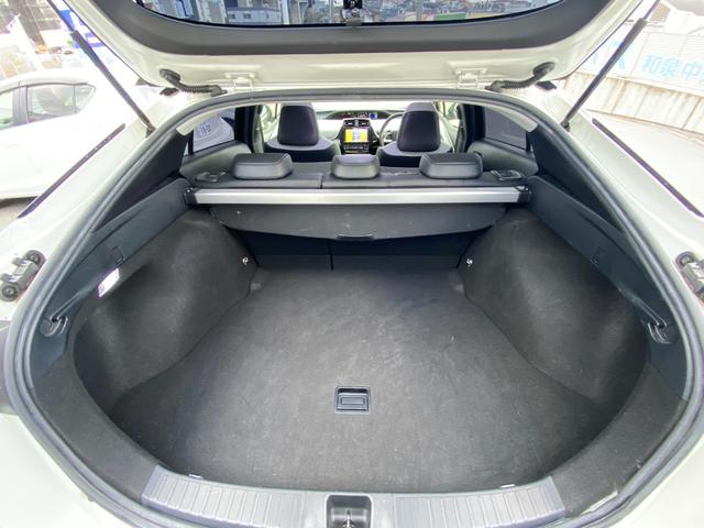 プリウス Ｓツーリングセレクション　純正ＤＯＰナビ、フルセグＴＶ／シートヒーター／ステリモ／純正アルミ１７インチ／ＥＴＣ、ドラレコ付き／Ｂｌｕｅｔｏｏｈ／Ｂカメラ／タイヤ４本交換渡し／取扱説明書、ナビ取説、スペアキー有（60枚目）