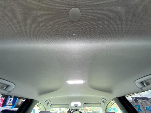 プリウス Ｓツーリングセレクション　純正ＤＯＰナビ、フルセグＴＶ／シートヒーター／ステリモ／純正アルミ１７インチ／ＥＴＣ、ドラレコ付き／Ｂｌｕｅｔｏｏｈ／Ｂカメラ／タイヤ４本交換渡し／取扱説明書、ナビ取説、スペアキー有（61枚目）