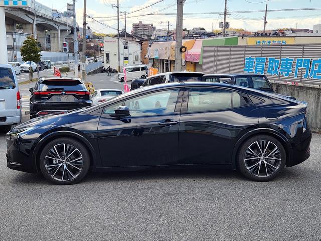 プリウス Ｚ　ユーザー買取・１オーナー／パノラマルーフ／ディスプレイオーディオナビＴＶ／デジタルインナーミラー／全方位カメラ／Ｂｌｕｅｔｏｏｔｈ／ＥＴＣ／前後ドラレコ／黒革シート／ＢＳＭ／ＡＣ１００Ｖ（33枚目）