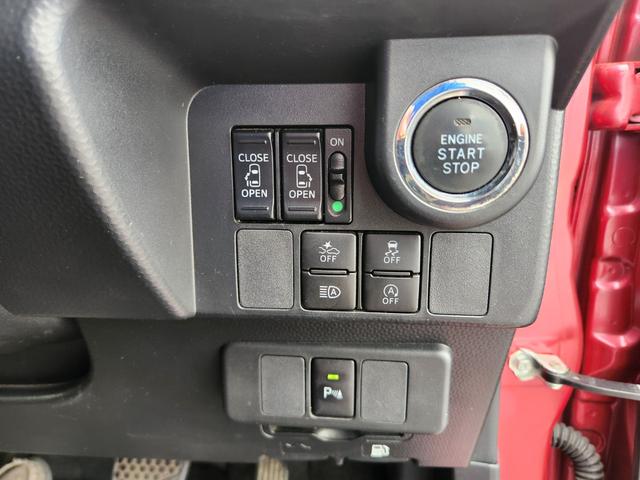 ルーミー カスタムＧ　ユーザー買取／純正９インチナビＴＶ／Ｂｌｕｅｔｏｏｔｈ／Ｂカメラ／前後ドラレコ／ＥＴＣ２．０／クルコン／両側Ｐスライドドア／スマートアシスト／Ｆ席シートヒーター／車両取説・ナビ取説・スペアキー有（6枚目）