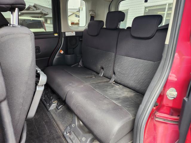 ルーミー カスタムＧ　ユーザー買取／純正９インチナビＴＶ／Ｂｌｕｅｔｏｏｔｈ／Ｂカメラ／前後ドラレコ／ＥＴＣ２．０／クルコン／両側Ｐスライドドア／スマートアシスト／Ｆ席シートヒーター／車両取説・ナビ取説・スペアキー有（24枚目）