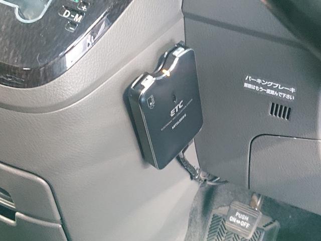 アイシス - トヨタ プラタナ トヨタ純正ナビ 左側パワースライドドア 