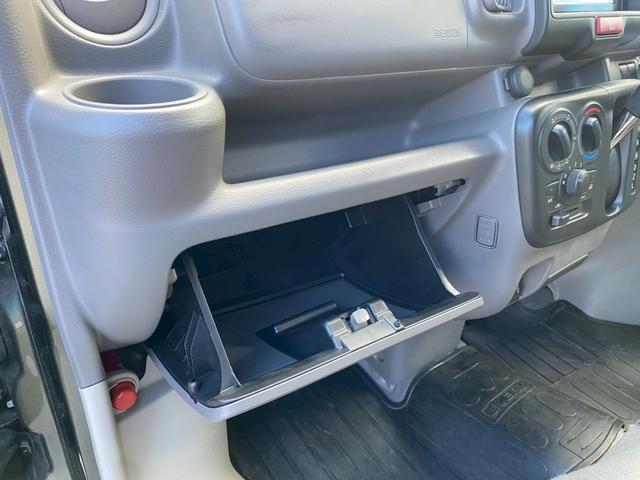 エブリイ ＰＣ　ＥＴＣ　アイドリングストップ　コーナーセンサー　ヘッドライトレベライザー　車線逸脱警報　横滑り防止装置（33枚目）