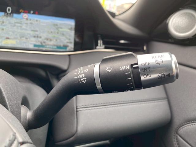 レンジローバーイヴォーク R-ダイナミック SE P250 1オーナー ブラックルーフ デジタルインナーミラー 360°カメラ 純正20インチグレー塗装アルミ レーダー探知機 電動リアゲート ウェルカムライト ブラインドスポットモニター(42枚目)