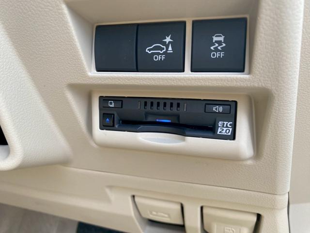 ランドクルーザー ＺＸ　モデリスタフルエアロ　リアエンター　ベージュインテリア　全周囲モニター　クールＢＯＸ　ルーフレール　パワーバックドア　スマートキー　ＥＴＣ　フォグランプ　前後衝突軽減システム　寒冷地（12枚目）