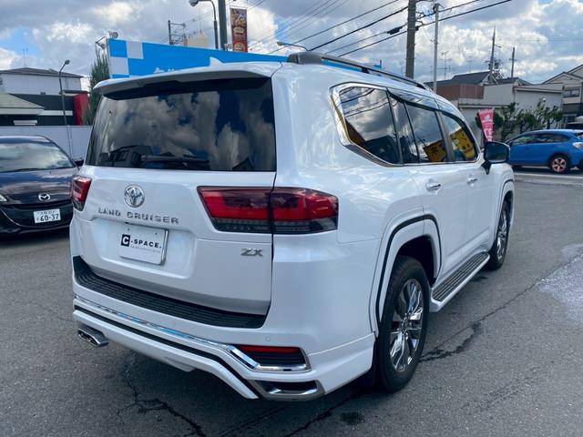 ランドクルーザー ＺＸ　モデリスタフルエアロ　リアエンター　ベージュインテリア　全周囲モニター　クールＢＯＸ　ルーフレール　パワーバックドア　スマートキー　ＥＴＣ　フォグランプ　前後衝突軽減システム　寒冷地（22枚目）