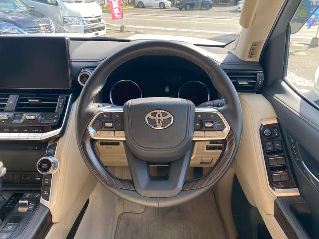 ランドクルーザー ＺＸ　モデリスタフルエアロ　リアエンター　ベージュインテリア　全周囲モニター　クールＢＯＸ　ルーフレール　パワーバックドア　スマートキー　ＥＴＣ　フォグランプ　前後衝突軽減システム　寒冷地（30枚目）