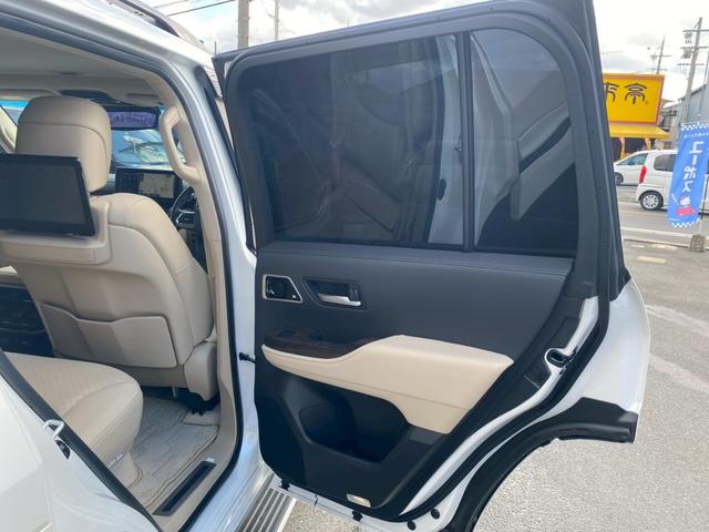 ランドクルーザー ＺＸ　モデリスタフルエアロ　リアエンター　ベージュインテリア　全周囲モニター　クールＢＯＸ　ルーフレール　パワーバックドア　スマートキー　ＥＴＣ　フォグランプ　前後衝突軽減システム　寒冷地（43枚目）