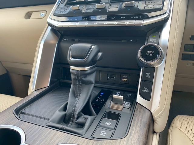 ランドクルーザー ＺＸ　モデリスタフルエアロ　リアエンター　ベージュインテリア　全周囲モニター　クールＢＯＸ　ルーフレール　パワーバックドア　スマートキー　ＥＴＣ　フォグランプ　前後衝突軽減システム　寒冷地（45枚目）