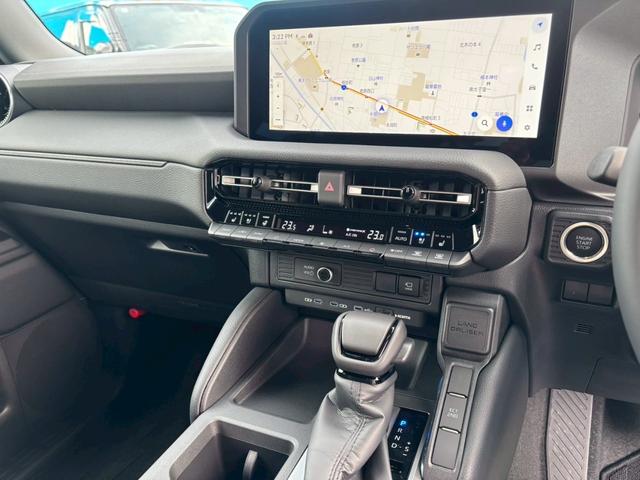 ランドクルーザー２５０ ＶＸ　サンルーフ　革シート　１２．３インチディスプレイオーディオ　サンルーフ　パノラミックビューモニター　コネクティッドナビ　ＨＤＭＩ　デジタルインナーミラー（2枚目）