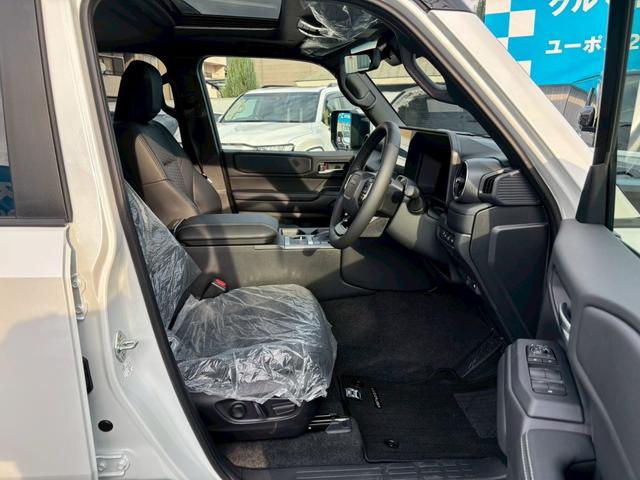 ランドクルーザー２５０ ＶＸ　サンルーフ　革シート　１２．３インチディスプレイオーディオ　サンルーフ　パノラミックビューモニター　コネクティッドナビ　ＨＤＭＩ　デジタルインナーミラー（19枚目）