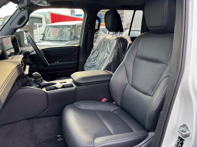 ランドクルーザー２５０ ＶＸ　サンルーフ　革シート　１２．３インチディスプレイオーディオ　サンルーフ　パノラミックビューモニター　コネクティッドナビ　ＨＤＭＩ　デジタルインナーミラー（24枚目）