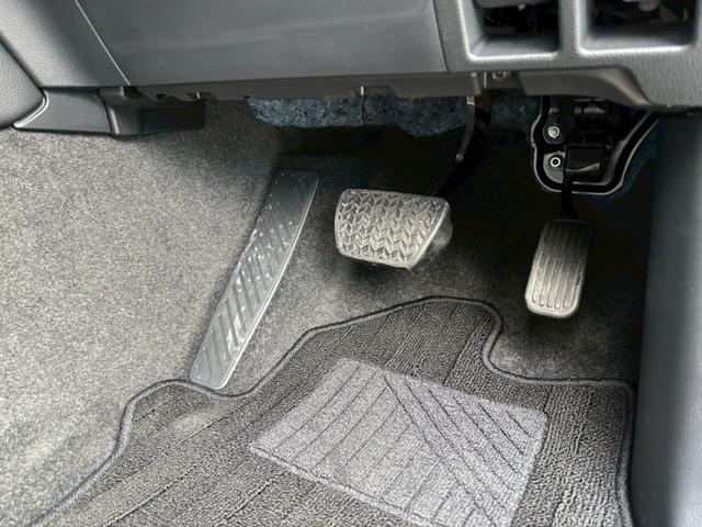 ランドクルーザー２５０ ＶＸ　サンルーフ　革シート　１２．３インチディスプレイオーディオ　サンルーフ　パノラミックビューモニター　コネクティッドナビ　ＨＤＭＩ　デジタルインナーミラー（40枚目）