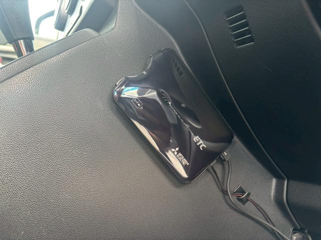 プレマシー 20C-スカイアクティブ ☆ETC 両側電動スライドドアー 7インチナビ(2枚目)