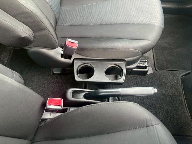 プレマシー 20C-スカイアクティブ ☆ETC 両側電動スライドドアー 7インチナビ(27枚目)