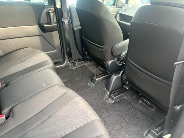 プレマシー 20C-スカイアクティブ ☆ETC 両側電動スライドドアー 7インチナビ(28枚目)