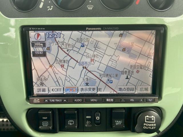 クライスラー・ＰＴクルーザー 　全塗装　サンルーフ　ＧＴ　クラシックデザイン　社外ナビ　ＧＥＷＡＮＤＴセンター出しマフラー　前席シートヒータ　Ｂカメラ　ＥＴＣ　ＴＶ　電動格納ミラー　左ハンドル（2枚目）