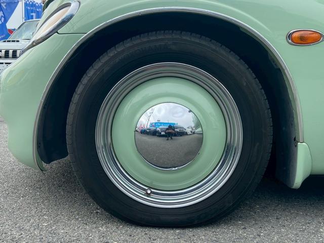 クライスラー・ＰＴクルーザー 　全塗装　サンルーフ　ＧＴ　クラシックデザイン　社外ナビ　ＧＥＷＡＮＤＴセンター出しマフラー　前席シートヒータ　Ｂカメラ　ＥＴＣ　ＴＶ　電動格納ミラー　左ハンドル（50枚目）