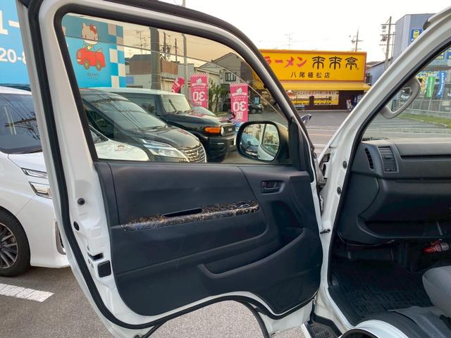 レジアスエースバン ロングＤＸ　ＧＬパッケージ　ＧＬパッケージ　１０人乗り　５ナンバー構造変更済　　ＬＥＤヘッドライト　純正ナビバックカメラ　社外タコメーター　フォグランプ　ミラー型ドラレコ（22枚目）