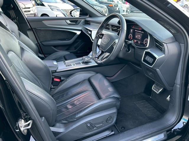 Ａ６アバント ４５ＴＦＳＩクワトロ　スポーツ　Ｓラインパッケージ　革シート／純正メーカーフルセグナビ／シートヒーター／全方位カメラ／ＬＥＤヘッドライト／２０インチホイール／ＥＴＣ／Ｓライン専用ステアリング／ローダウン（17枚目）