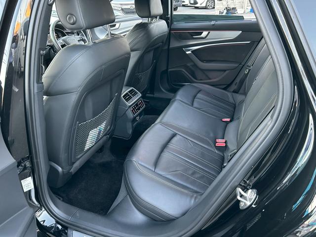 Ａ６アバント ４５ＴＦＳＩクワトロ　スポーツ　Ｓラインパッケージ　革シート／純正メーカーフルセグナビ／シートヒーター／全方位カメラ／ＬＥＤヘッドライト／２０インチホイール／ＥＴＣ／Ｓライン専用ステアリング／ローダウン（21枚目）