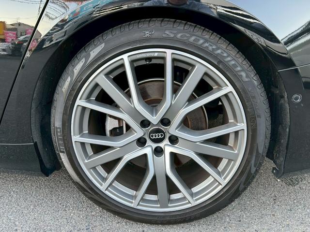 Ａ６アバント ４５ＴＦＳＩクワトロ　スポーツ　Ｓラインパッケージ　革シート／純正メーカーフルセグナビ／シートヒーター／全方位カメラ／ＬＥＤヘッドライト／２０インチホイール／ＥＴＣ／Ｓライン専用ステアリング／ローダウン（37枚目）