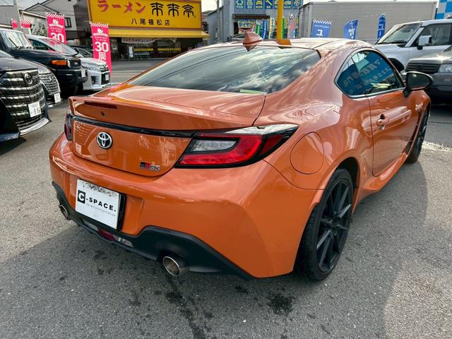 GR86 RZ 10thアニバーサリーリミテッド6MT ナビ クルコン ETC Bカメラ ドラレコ シートヒーター BSM LEDライト スマートキー DVD フルセグ Bluetooth 18AW 保証継承渡し(22枚目)