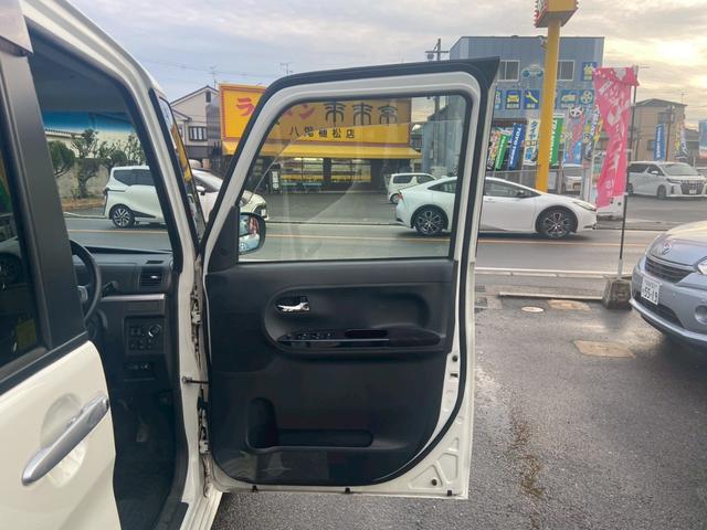 タント カスタムＲＳ　トップエディションＳＡＩＩＩ　☆両側電動スライドドア　純正ナビ　前ドライブレコーダー　バックカメラ　ＥＴＣ　オートクルーズコントロール　Ｂｌｕｅｔｏｏｔｈオーディオ　プッシュスタート　アイドリングストップ　スマートキー２本（16枚目）