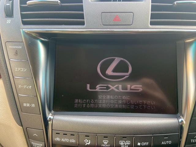 �������i�r��