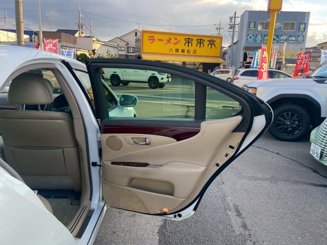 ���f�ڎʐ^�ȊO�ɂ��A��]�̉ӏ��E�L�Y�̏ڍׂ��ʐ^��������\�ł���