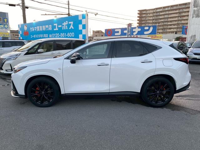 ＮＸ ＮＸ３５０ｈ　Ｆスポーツ　パノラマルーフ　純正１４型ナビ　全周囲カメラ　デジタルミラー　赤革　ワイヤレス充電　オレンジキャリパー付純正２０インチアルミ　電動リアゲート　シートベンチレーション　コーナーセンサー　三眼ＬＥＤヘッド（49枚目）