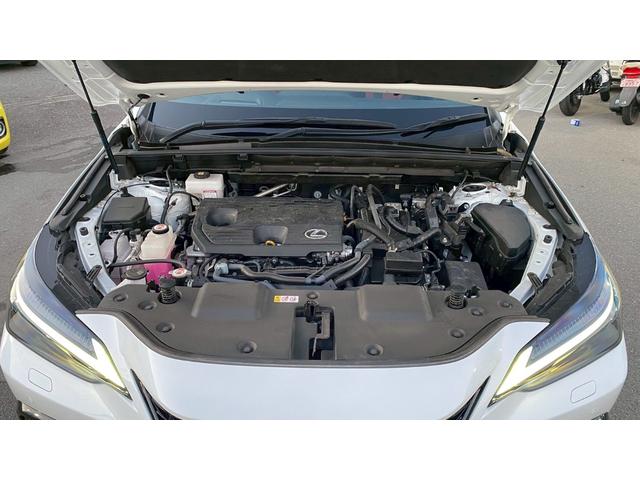 ＮＸ ＮＸ３５０ｈ　Ｆスポーツ　パノラマルーフ　純正１４型ナビ　全周囲カメラ　デジタルミラー　赤革　ワイヤレス充電　オレンジキャリパー付純正２０インチアルミ　電動リアゲート　シートベンチレーション　コーナーセンサー　三眼ＬＥＤヘッド（58枚目）