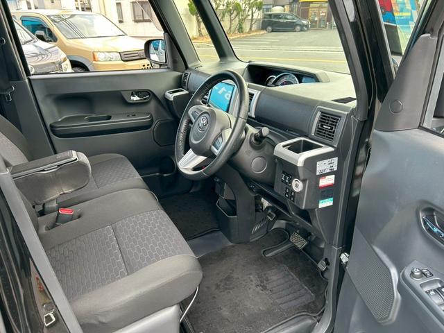 ピクシスメガ Ｇターボ　レジャーエディションＳＡＩＩＩ　社外カロッツェリアナビ　Ｂｌｕｅｔｏｏｔｈ　ＣＤ／ＤＶＤ　フルセグＴＶ　バックカメラ　ビルドインＥＴＣ　両側パワースライドドア　シートヒーター　バックカメラ　ドラレコ　純正１５インチＡＷ（12枚目）