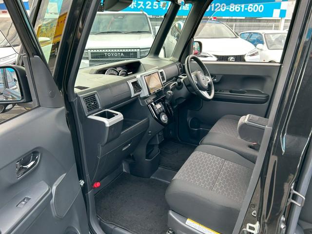 ピクシスメガ Ｇターボ　レジャーエディションＳＡＩＩＩ　社外カロッツェリアナビ　Ｂｌｕｅｔｏｏｔｈ　ＣＤ／ＤＶＤ　フルセグＴＶ　バックカメラ　ビルドインＥＴＣ　両側パワースライドドア　シートヒーター　バックカメラ　ドラレコ　純正１５インチＡＷ（22枚目）