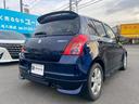 スイフト ＸＧエアロ　☆エアロ　ＭＴ車　スマートキー　フルフラットシート　ベンチシート　ＥＴＣ　純正アルミ　衝突安全ボディ　盗難防止システム（8枚目）
