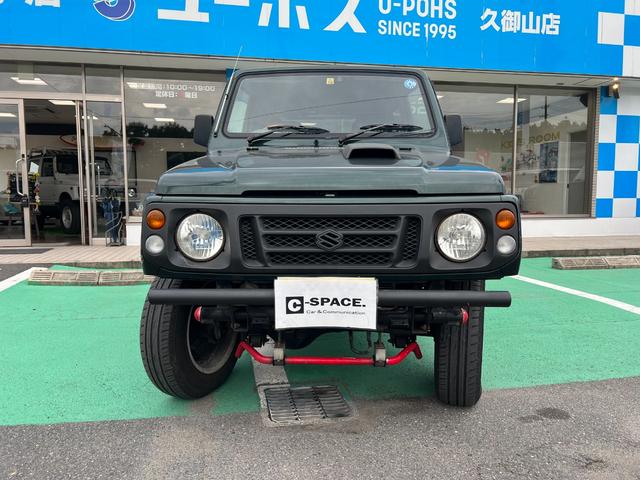 ＸＬリミテッド　５速ＭＴ　４ＷＤ　リフトアップ　ＥＴＣ　シートカバー　ルーフレール　ベネトンフォーミュラーワンハンドル　ターボタイマー　フォグランプ　純正１６インチアルミ　タイミングベルト交換済み(6枚目)