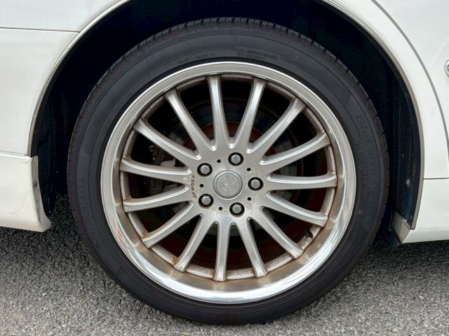 クラウンマジェスタ Ｃタイプ　Ｆパッケージ　フルエアロ　サンルーフ　純正ナビ　バックカメラ　ヘッドアップディスプレイ　ソナー　ＷＯＲＫアルミ　黒革シート　パワーシート　シートヒーター　スペアキー　車検Ｒ８年１１月まで（30枚目）