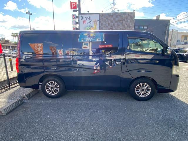 ＮＶ３５０キャラバンバン ロングプレミアムＧＸターボ　ベッドキット　エマージェンシーブレーキ　純正ナビ・ＴＶ・Ｂｌｕｅｔｏｏｔｈ　バックカメラ　ＡＬＰＩＮＥフリップダウンモニター　両側スライドドア／小窓　社外ミラー型ドラレコ　社外ＡＷ　ＥＴＣ　ディーゼル（18枚目）
