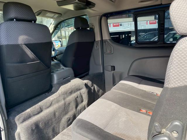 ＮＶ３５０キャラバンバン ロングプレミアムＧＸターボ　ベッドキット　エマージェンシーブレーキ　純正ナビ・ＴＶ・Ｂｌｕｅｔｏｏｔｈ　バックカメラ　ＡＬＰＩＮＥフリップダウンモニター　両側スライドドア／小窓　社外ミラー型ドラレコ　社外ＡＷ　ＥＴＣ　ディーゼル（42枚目）
